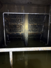 某下水処理施設にて沈砂池浚渫作業を行いました！